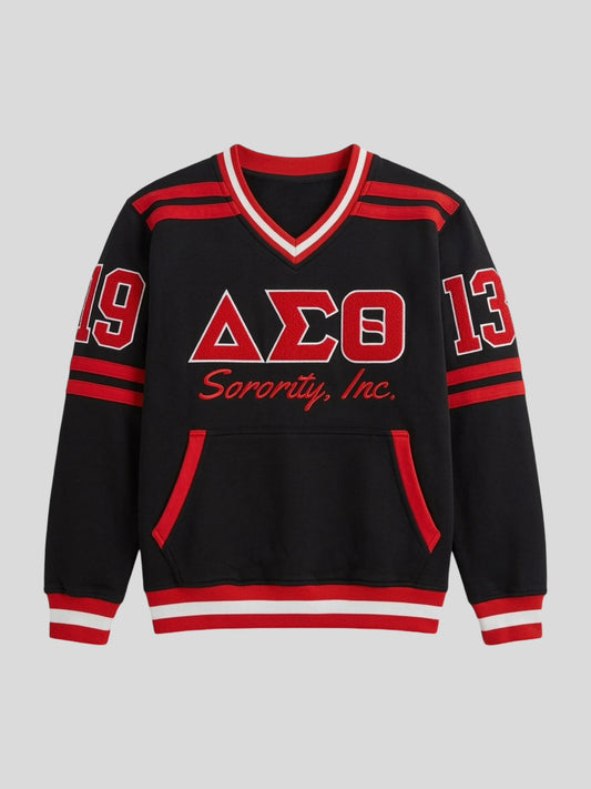 Delta Sigma Theta Black Vintage 90’s Style Sweatshirt